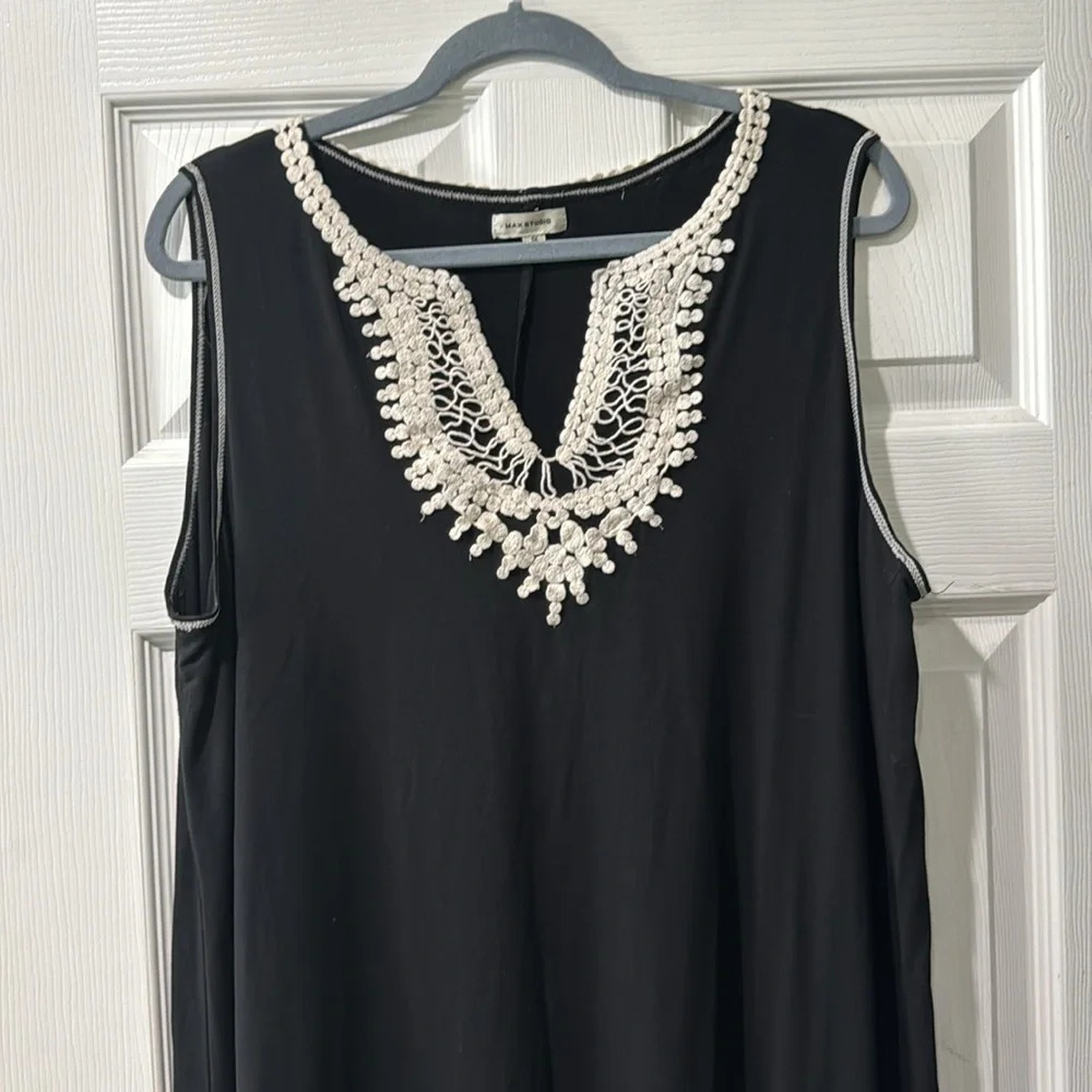 Max Studio Dress - Picture 2 of 10